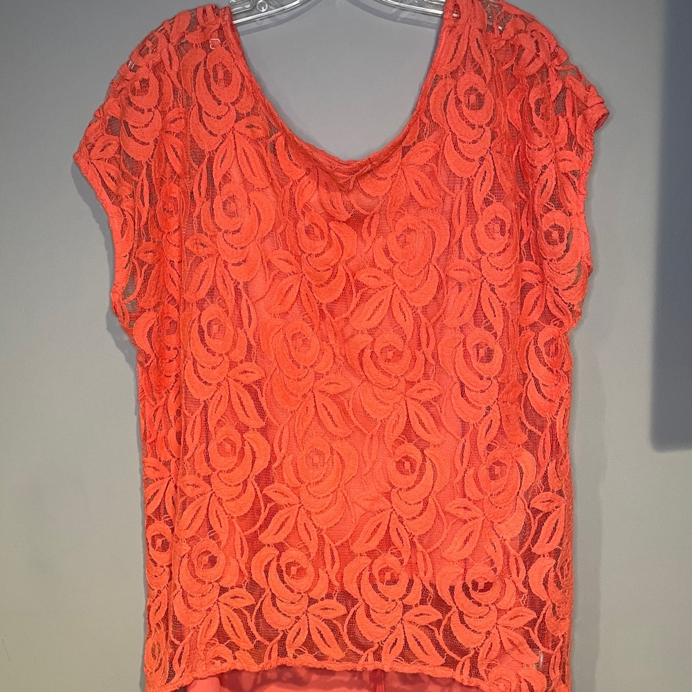 Apt 9 Coral Lace Blouse 2 layers Size XL